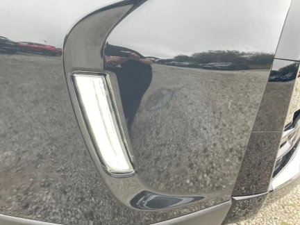 Vehicle Thumbnail 24