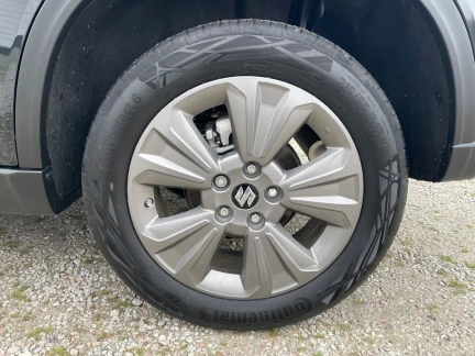 Vehicle Thumbnail 28