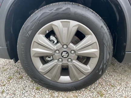 Vehicle Thumbnail 29