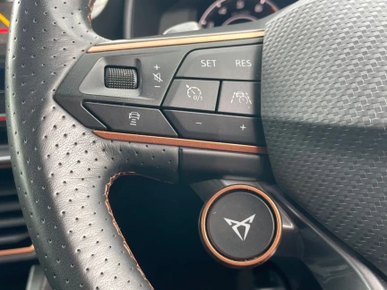 Vehicle Thumbnail 27