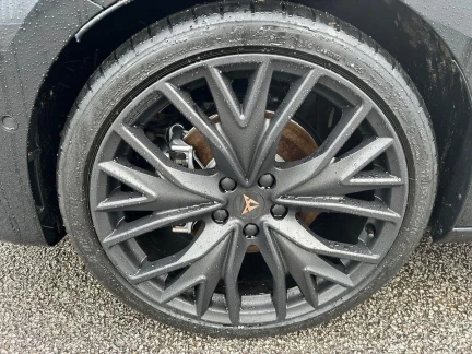 Vehicle Thumbnail 11