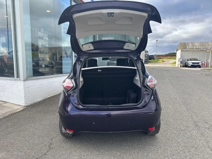 Vehicle Thumbnail 34