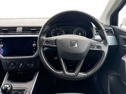 Vehicle Thumbnail 9