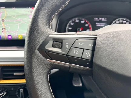 Vehicle Thumbnail 18