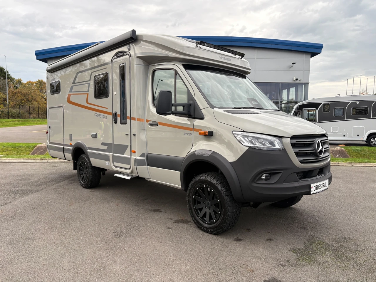 Vehicle Image - 0