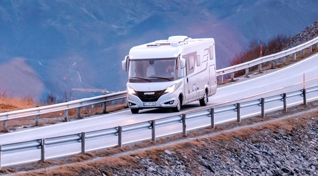 Motorhome dealer secures prestigious award