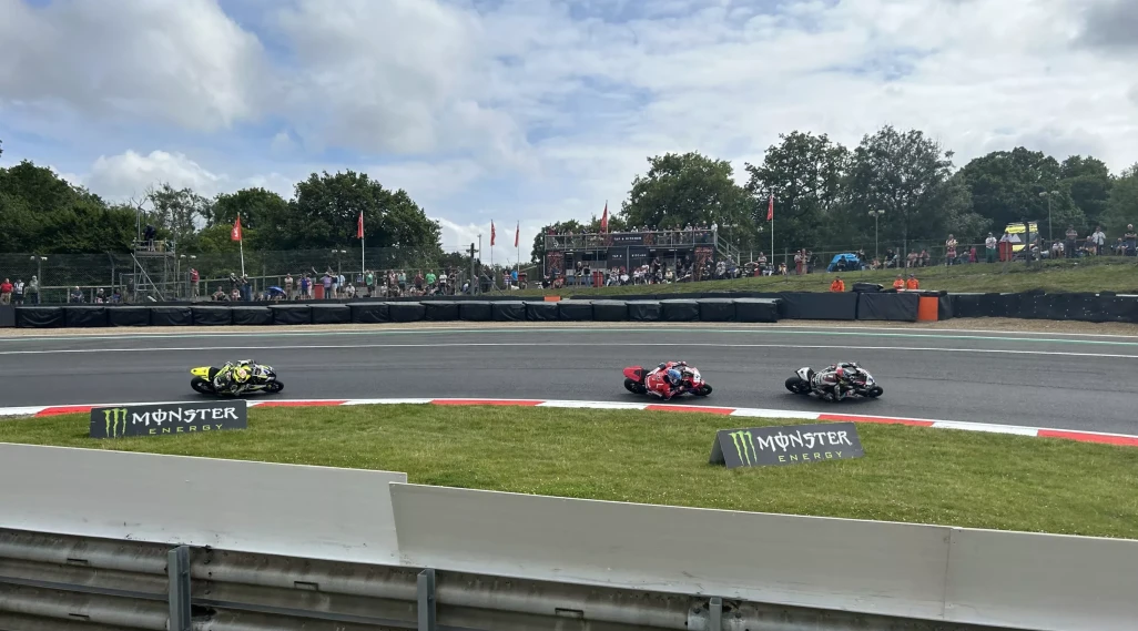 Erwin Hymer Centre Travelworld go full throttle with PBM superbike team sponsorship