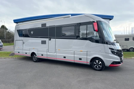 Using Large Motorhomes In The UK
