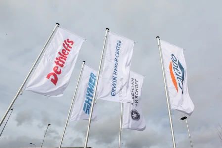 Erwin Hymer Centre Travelworld Wins Best Motorhome Dealer Award 2019