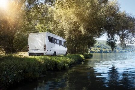 5 Fantastic Motorhomes to Consider for Your Summer Travels
