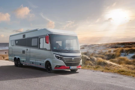 Niesmann + Bischoff and Erwin Hymer Centre Travelworld: 15 Years of Partnership