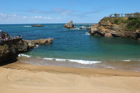 Travelworld help staff get away with pool motorhome