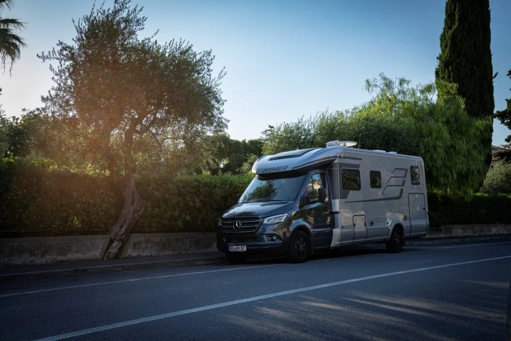 Hymer B Klasse Masterline T 780 parked on the side of the road