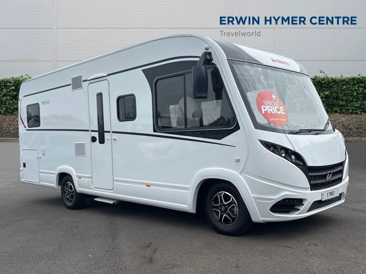 Vehicle Image - 0