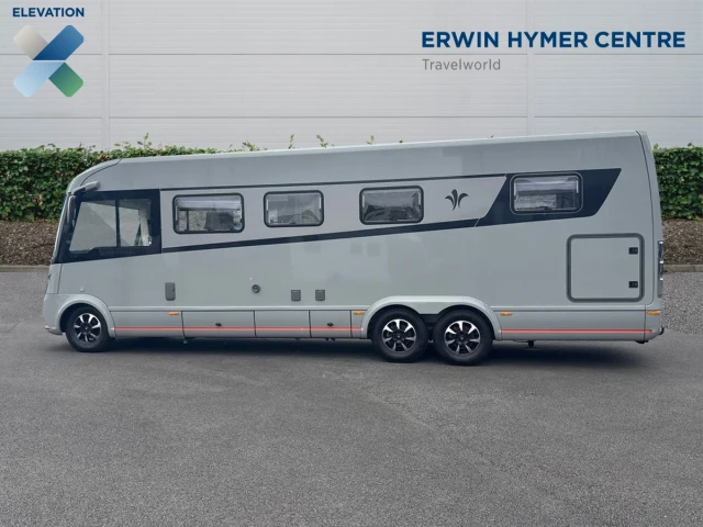 Vehicle Image - 3