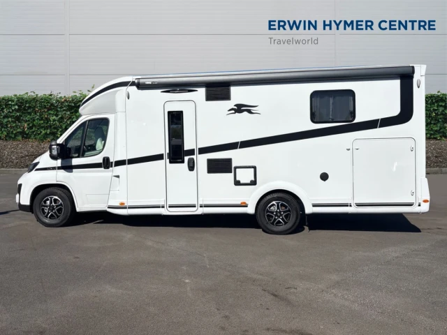 Vehicle Image - 3