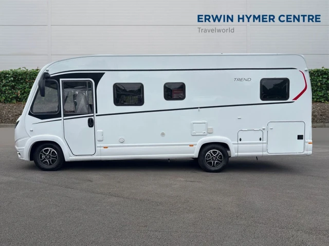 Vehicle Image - 3
