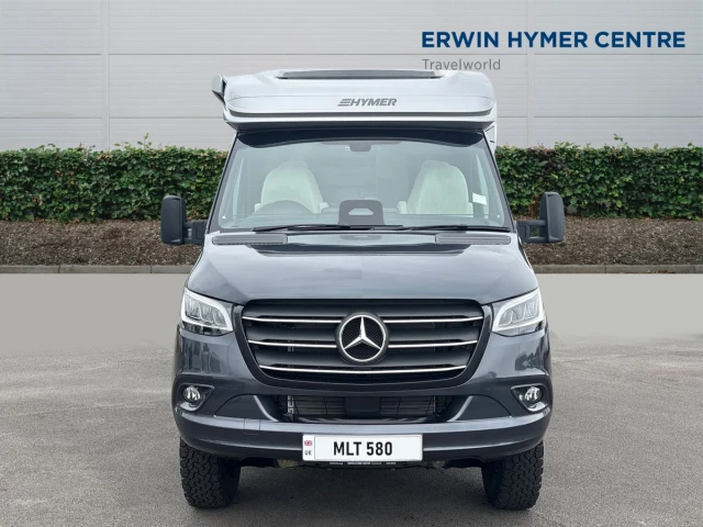 Vehicle Image - 1