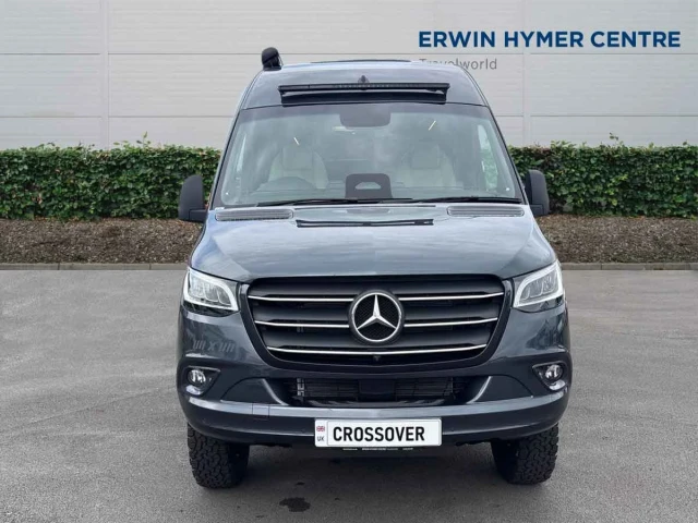 Vehicle Image - 1