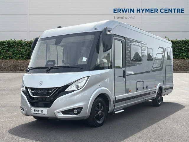 Vehicle Image - 2