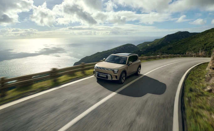 The Most Spacious, Versatile and Technologically Advanced smart Redefines its Segment