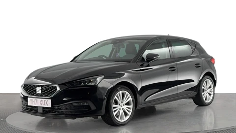 2021 seat leon 1.0 tsi evo se dynamic hatchback 5dr petrol manual euro 6 (s/s) (110 ps) 1 owner + park assist... photo