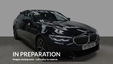 2020 BMW 5 SERIES 3.0 530D MHT M SPORT SALOON 4DR DIESEL HYBRID STEPTRONIC XDRIVE EURO... photo