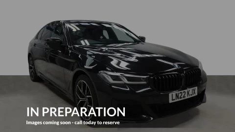2022 BMW 5 SERIES 2.0 530E 12KWH M SPORT SALOON 4DR PETROL PLUG IN HYBRID STEPTRONIC... photo