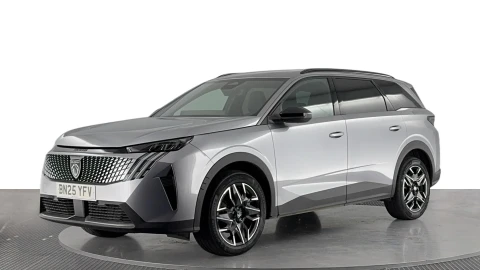 2025 Peugeot 5008