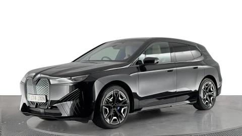 2024 BMW iX