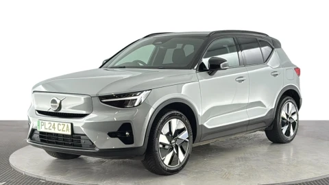 2024 Volvo XC40