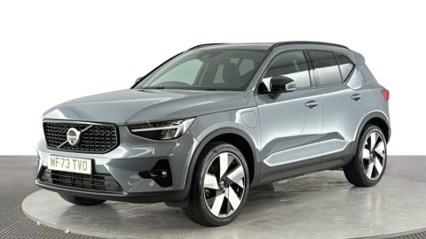 2023 Volvo XC40