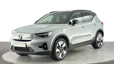 2023 Volvo XC40