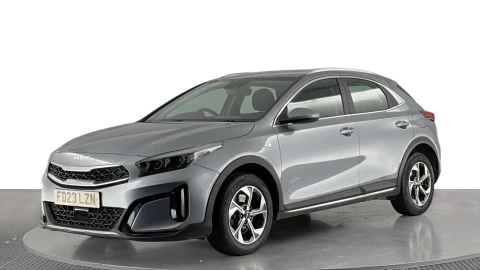 2023 KIA XCeed
