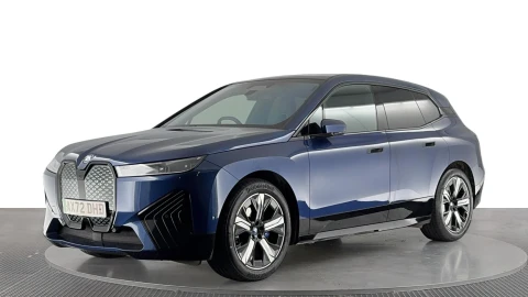 2022 BMW iX