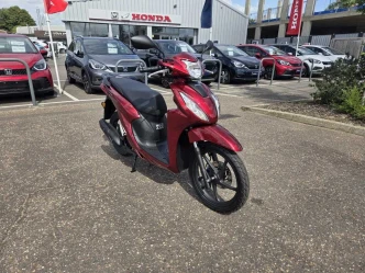 Honda Vision Listing Image