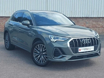 Audi Q3 Listing Image