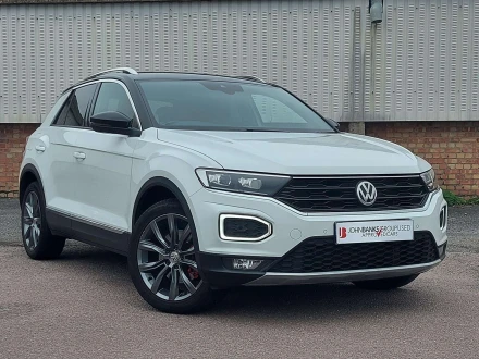 Volkswagen T-Roc Listing Image