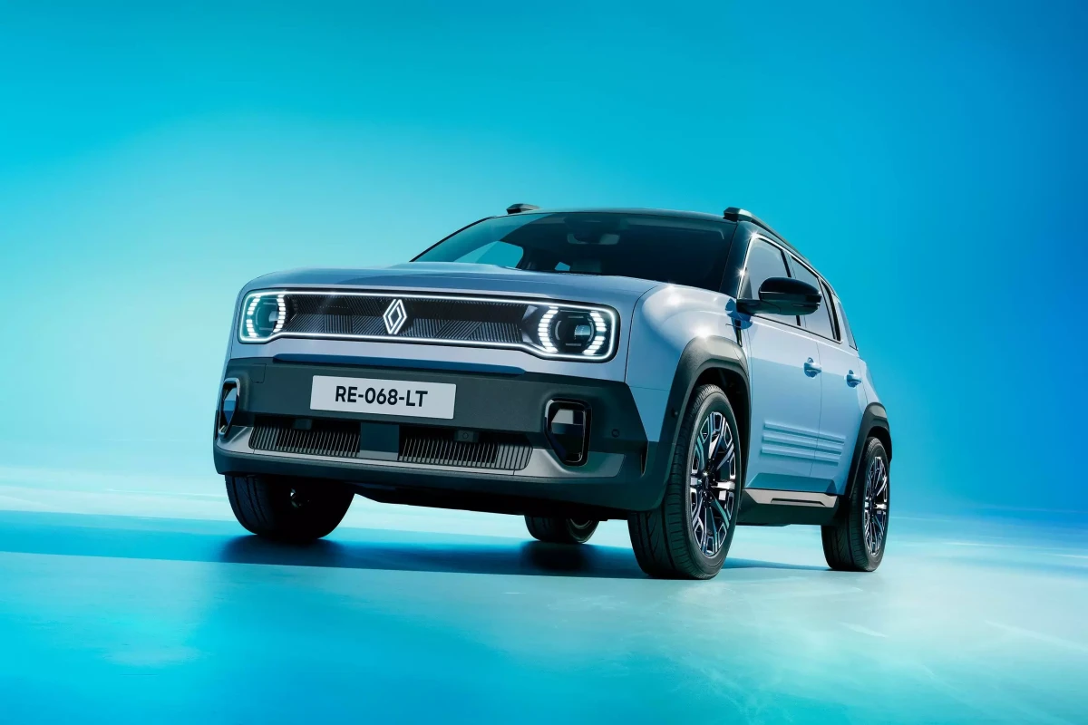 RENAULT 4 Techno + Comfort Range Offer