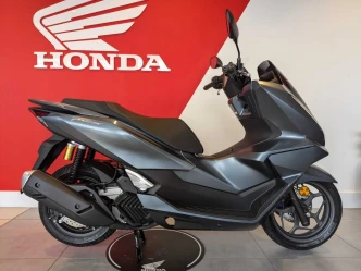 Honda PCX125 Listing Image