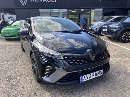 Renault Clio Listing Image