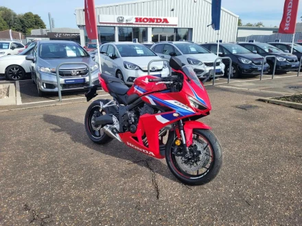 Honda CBR650R Listing Image