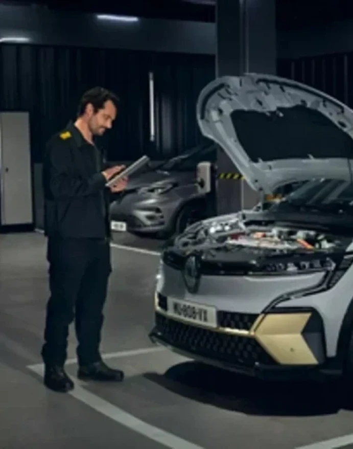 At John Banks Renault you can...