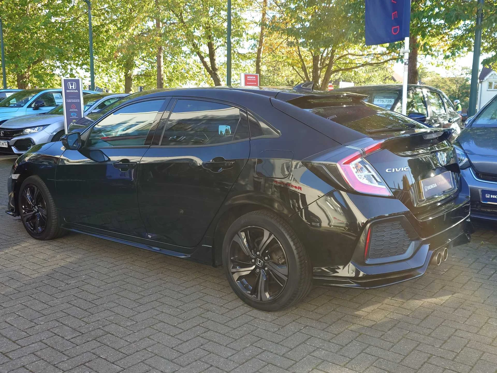 Vehicle image 3