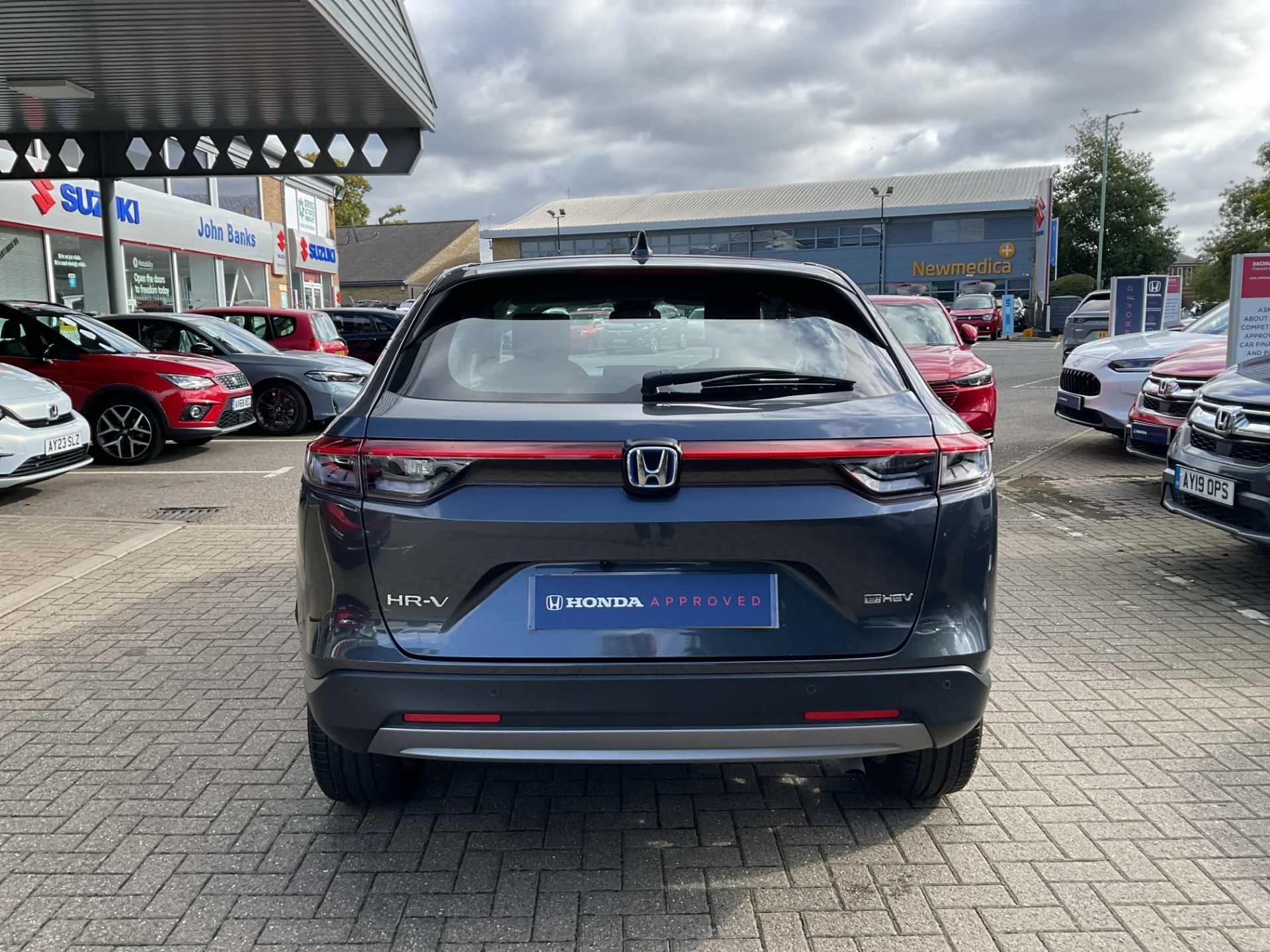 Vehicle image 7