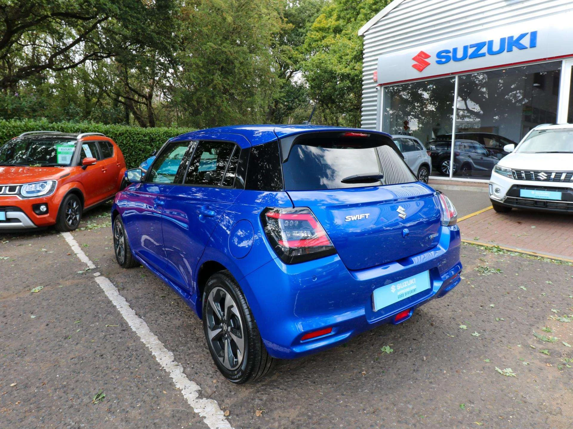 Vehicle image 3