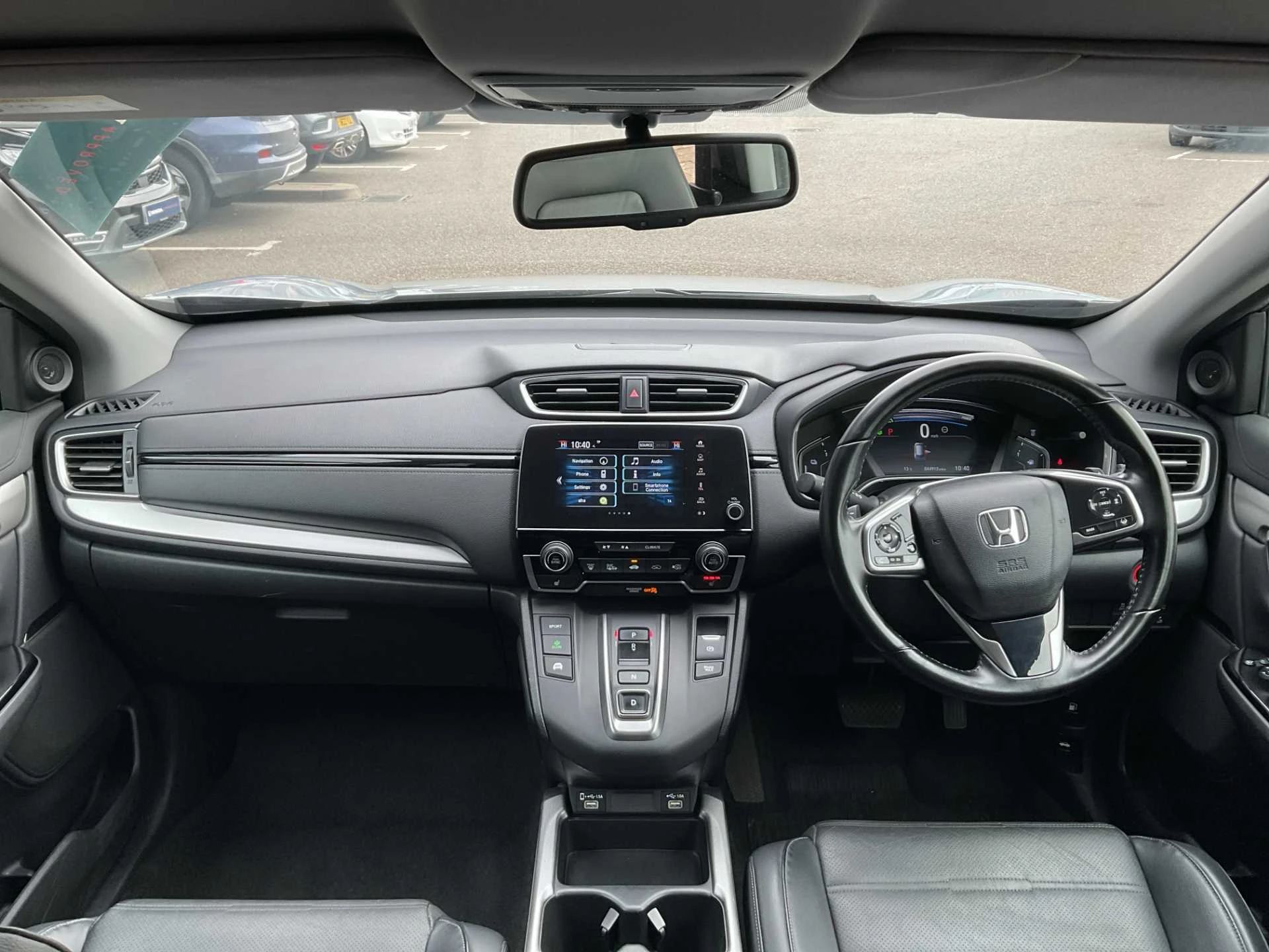 Vehicle image 4