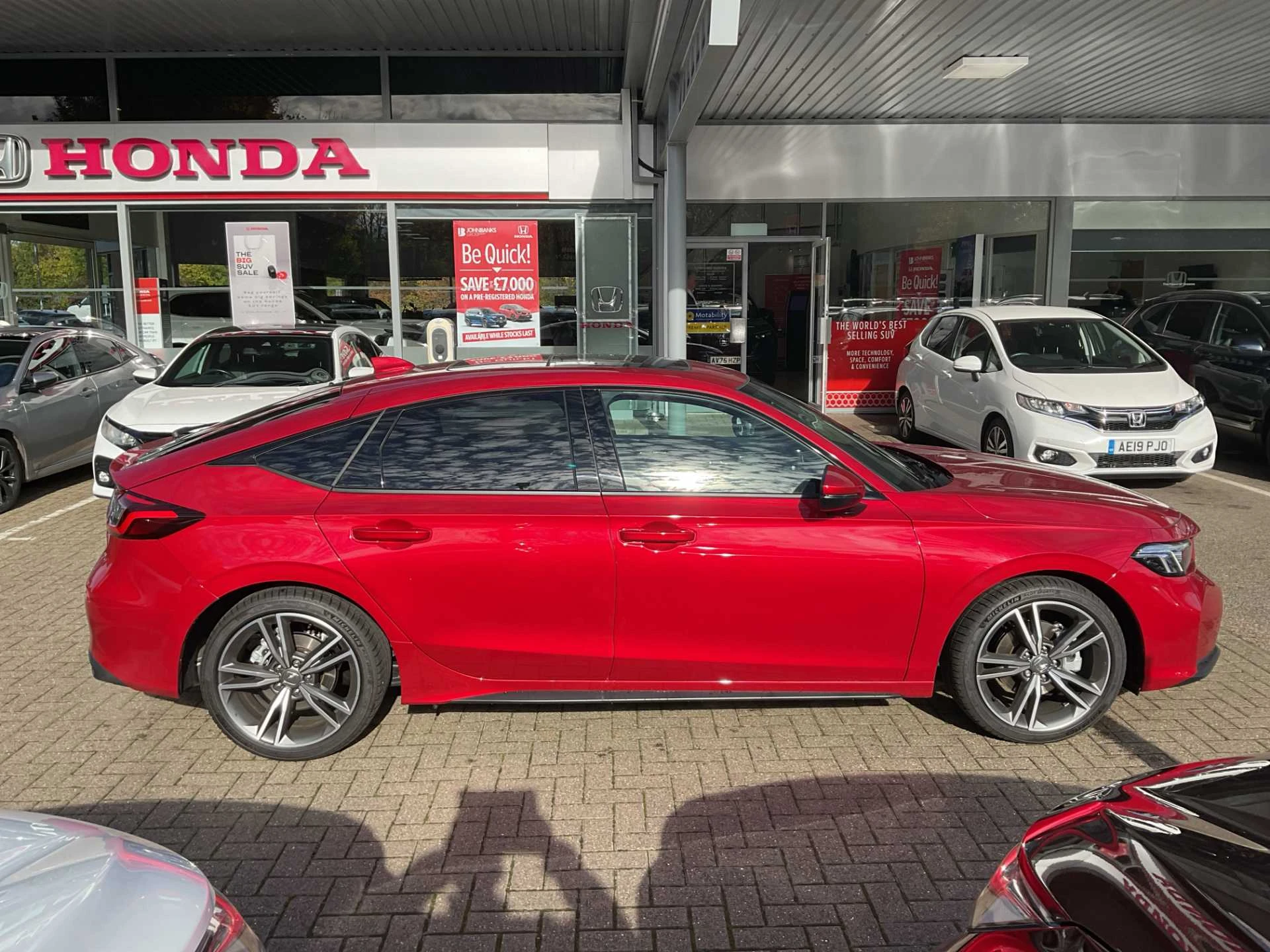 Vehicle image 5