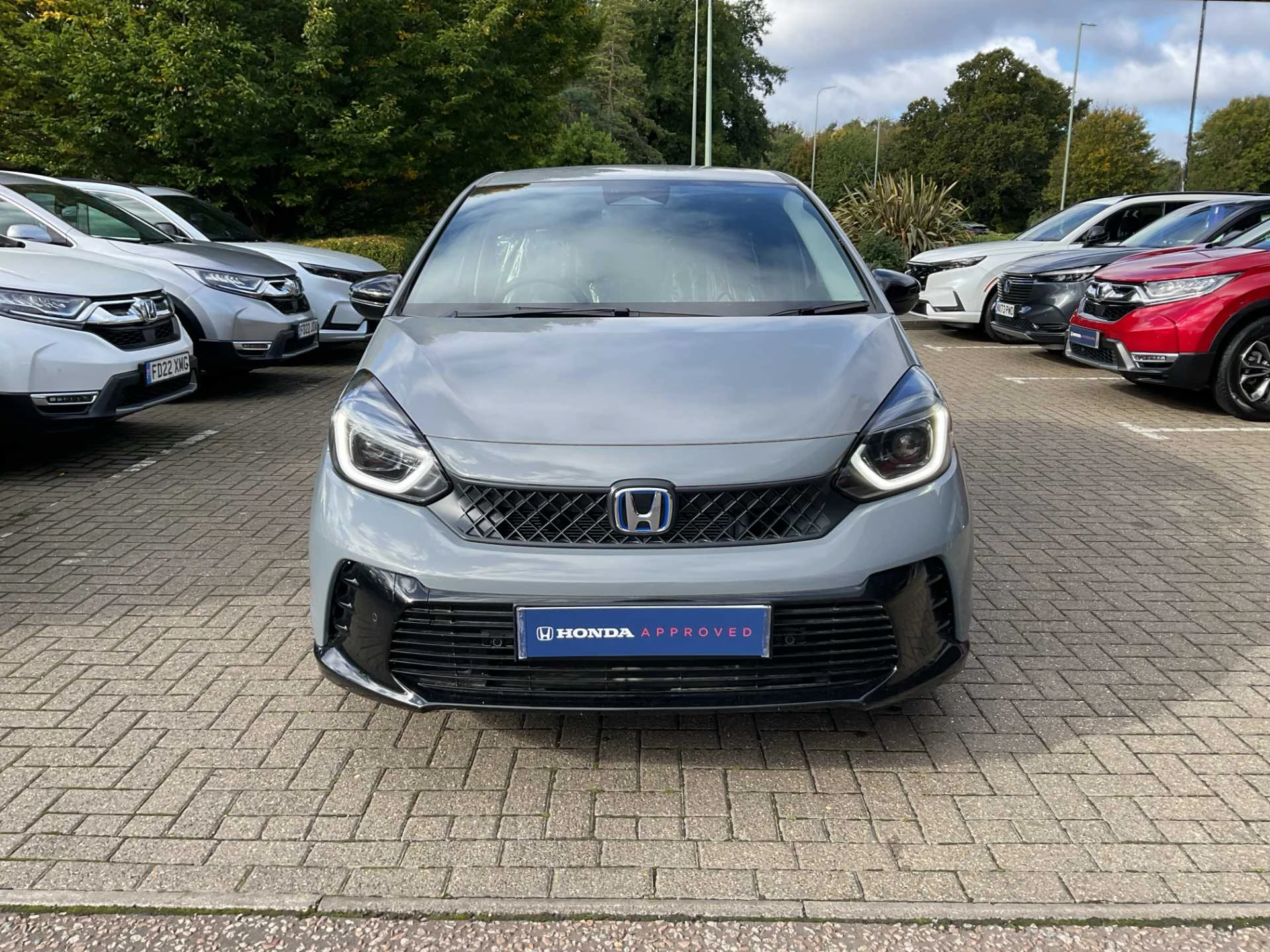 Vehicle image 6