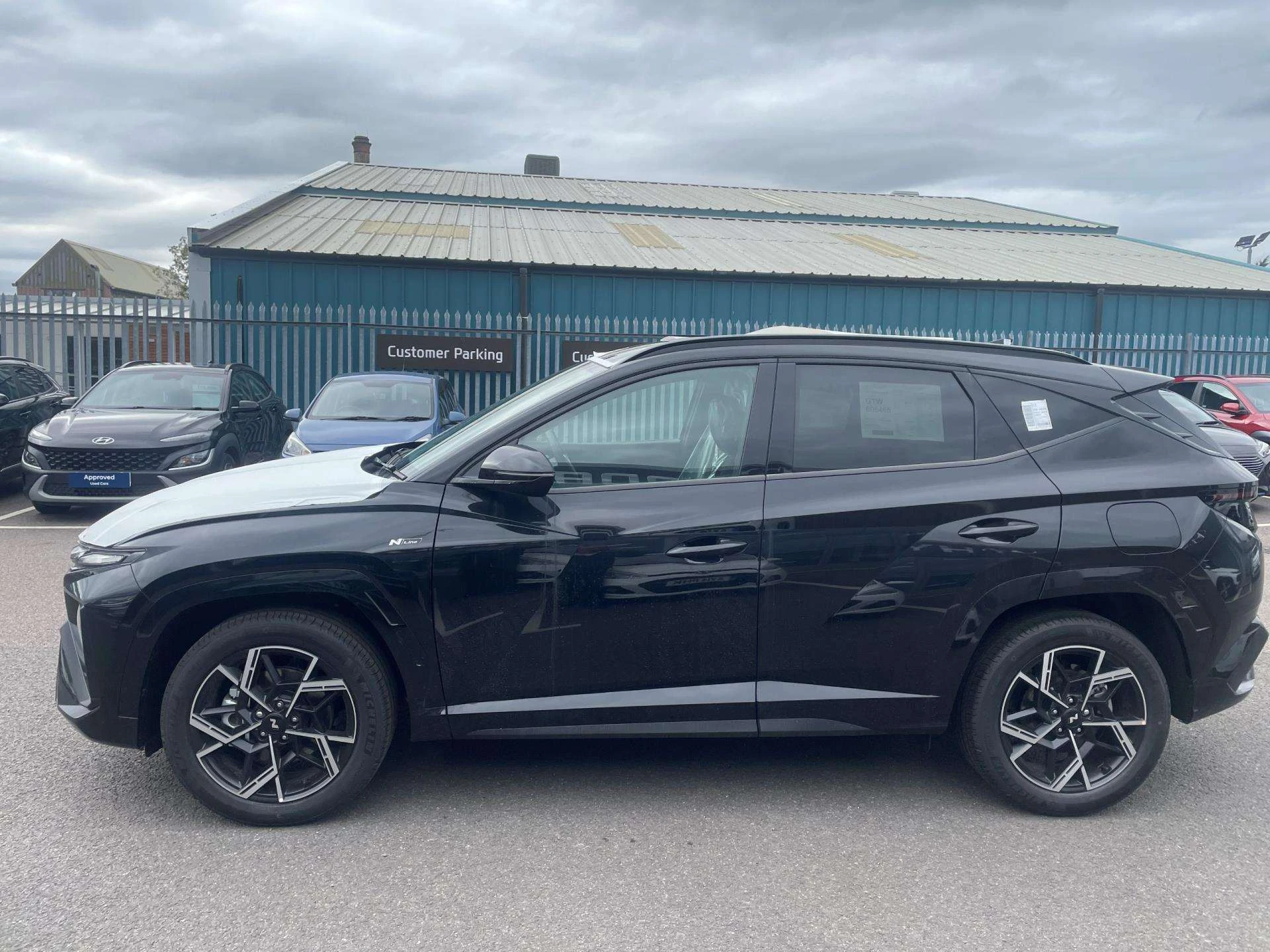 Vehicle image 5
